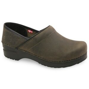 Sanita Pro Oiled Leather Women’s Clog Olive - 36 (US 5)